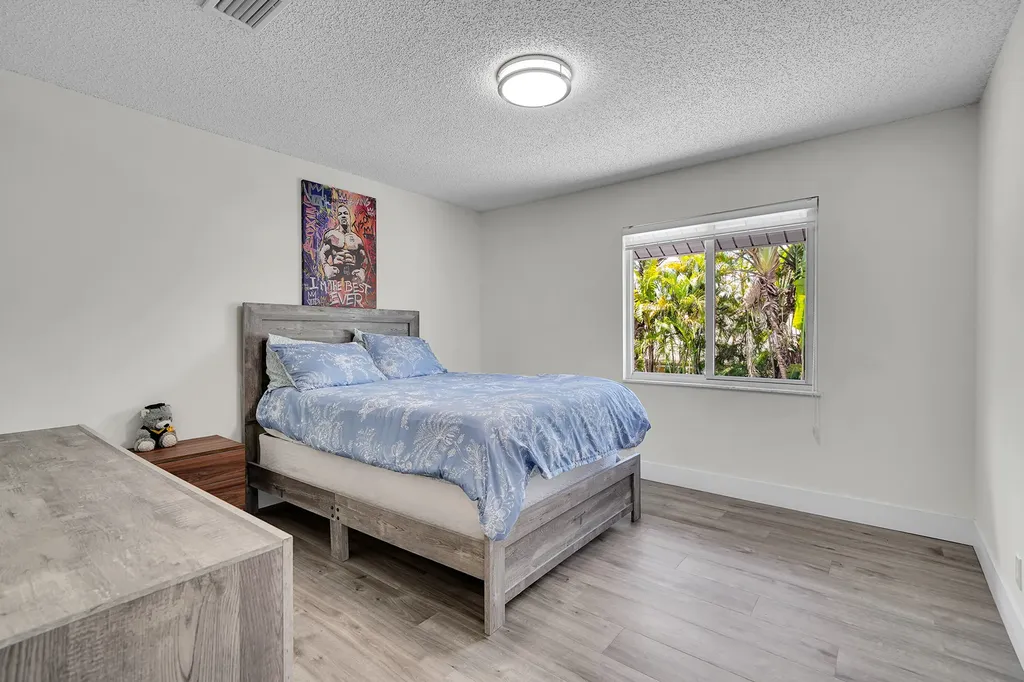 10108 SW 53rd Court Cooper City FL 33328