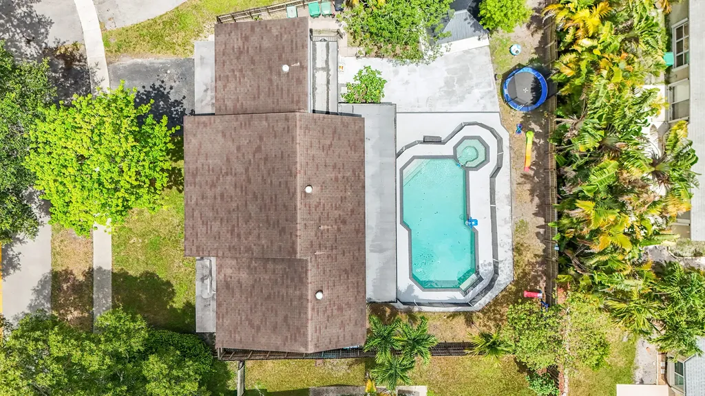 10108 SW 53rd Court Cooper City FL 33328