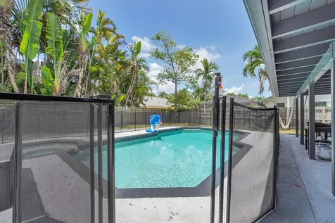 10108 SW 53rd Court Cooper City FL 33328