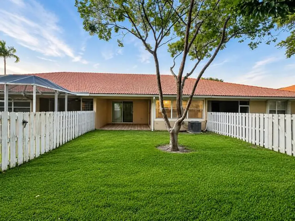 2480 S Coral Trace Circle S Delray Beach FL 33445