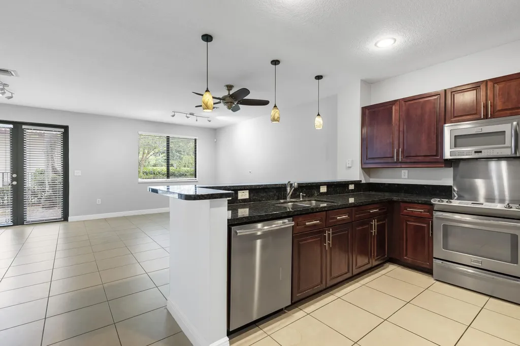3238 SW 16th Terrace Fort Lauderdale FL 33315