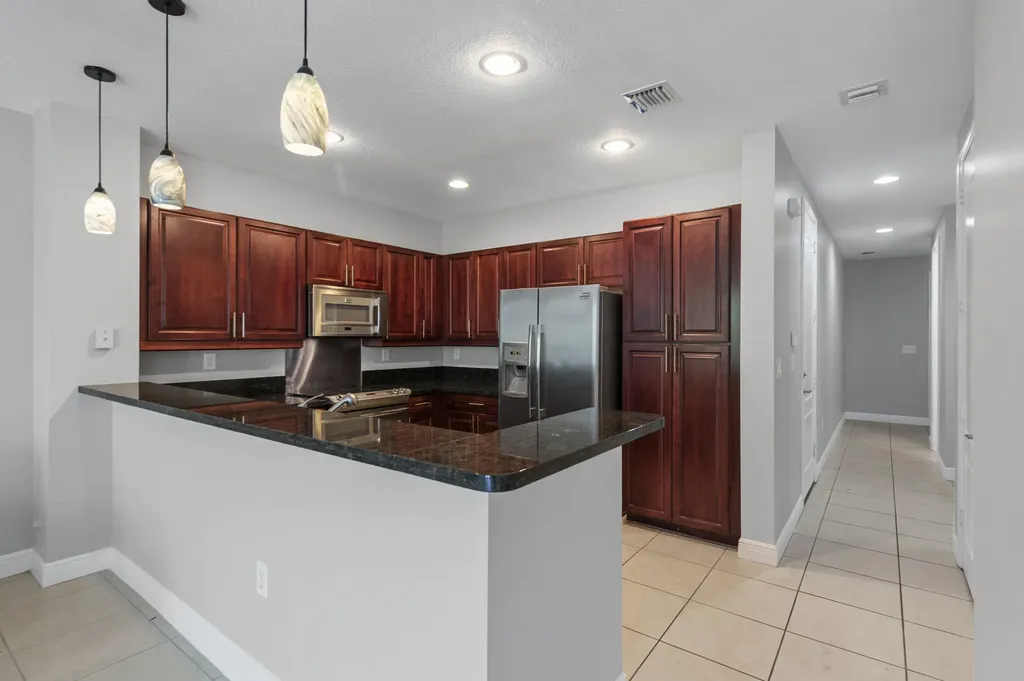 3238 SW 16th Terrace Fort Lauderdale FL 33315