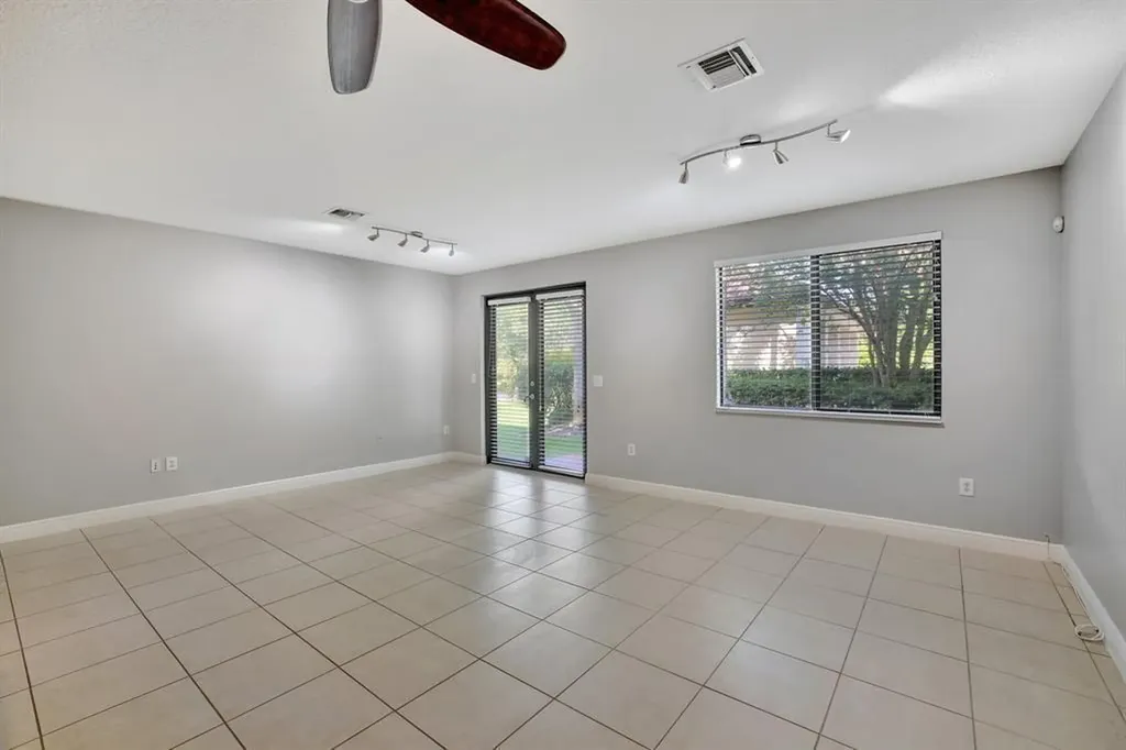 3238 SW 16th Terrace Fort Lauderdale FL 33315