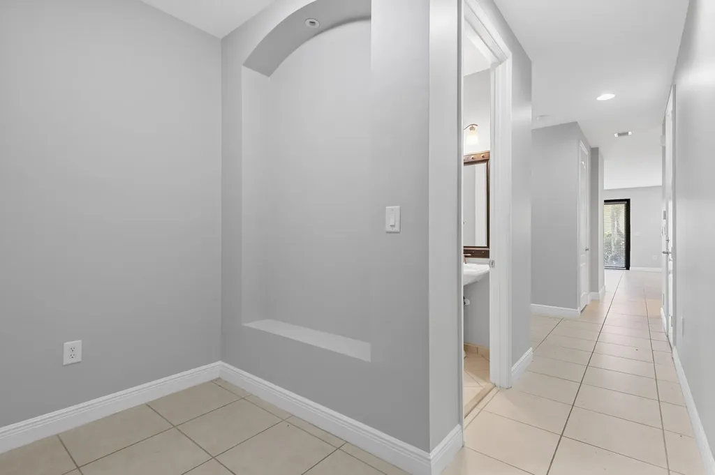 3238 SW 16th Terrace Fort Lauderdale FL 33315