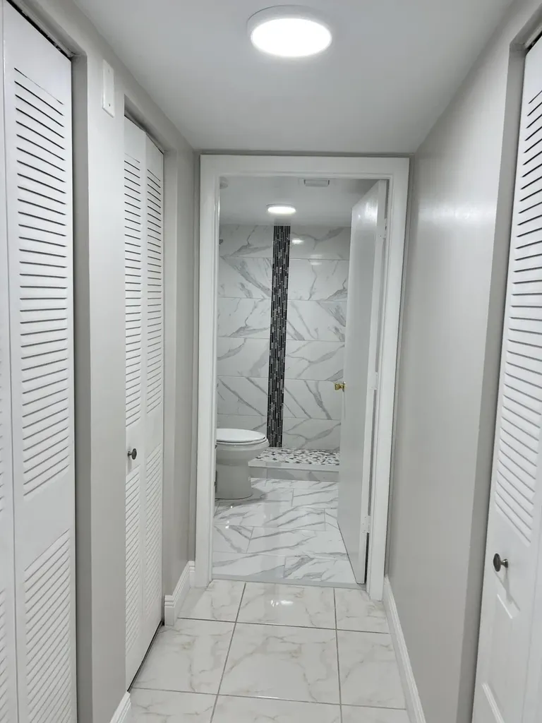 24 Abbey Lane Delray Beach FL 33446