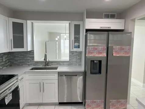 24 Abbey Lane Delray Beach FL 33446