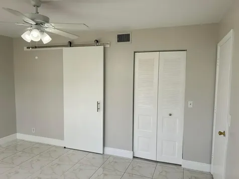 24 Abbey Lane Delray Beach FL 33446