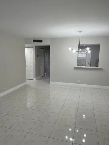 24 Abbey Lane Delray Beach FL 33446