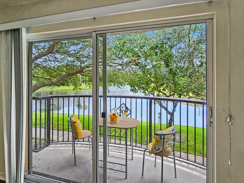 500 Crestwood Court N Royal Palm Beach FL 33411
