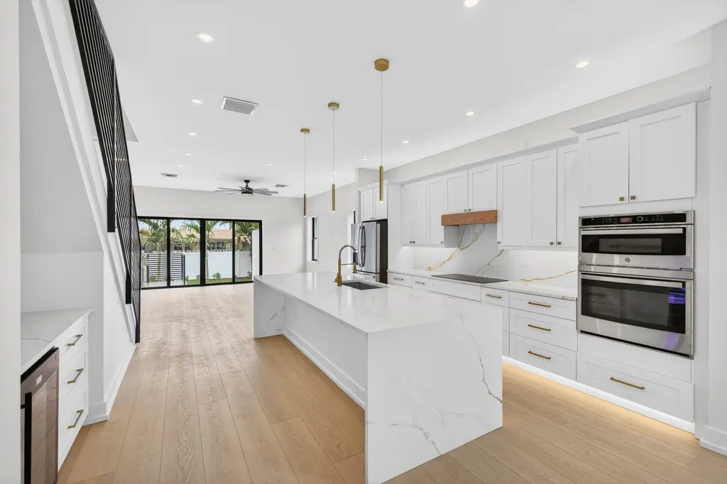 507 SW 11th Street Fort Lauderdale FL 33315