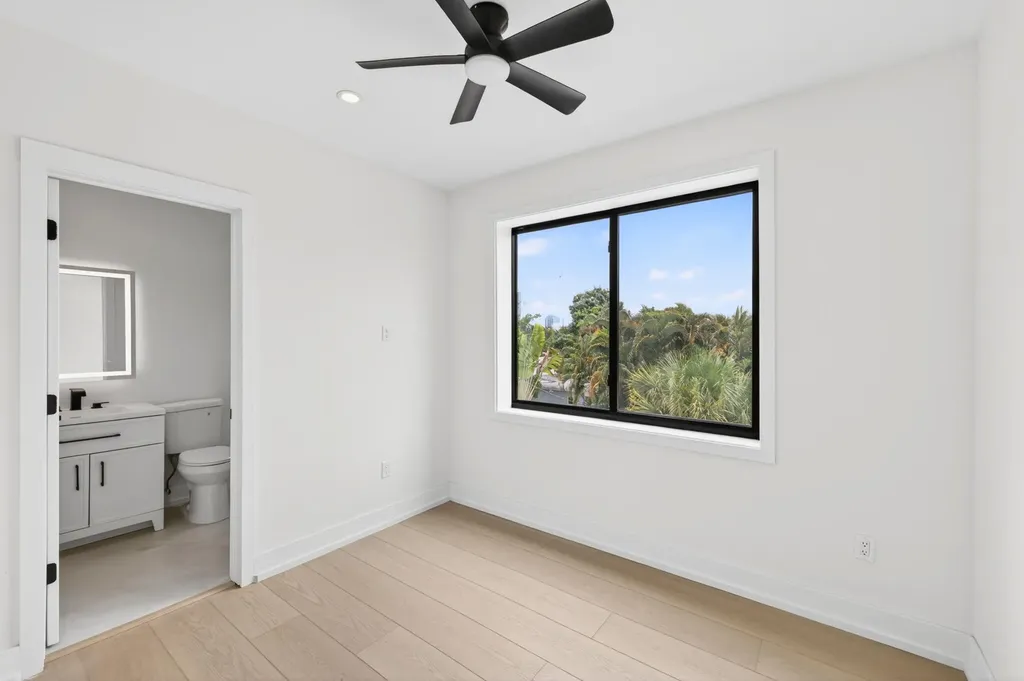 507 SW 11th Street Fort Lauderdale FL 33315