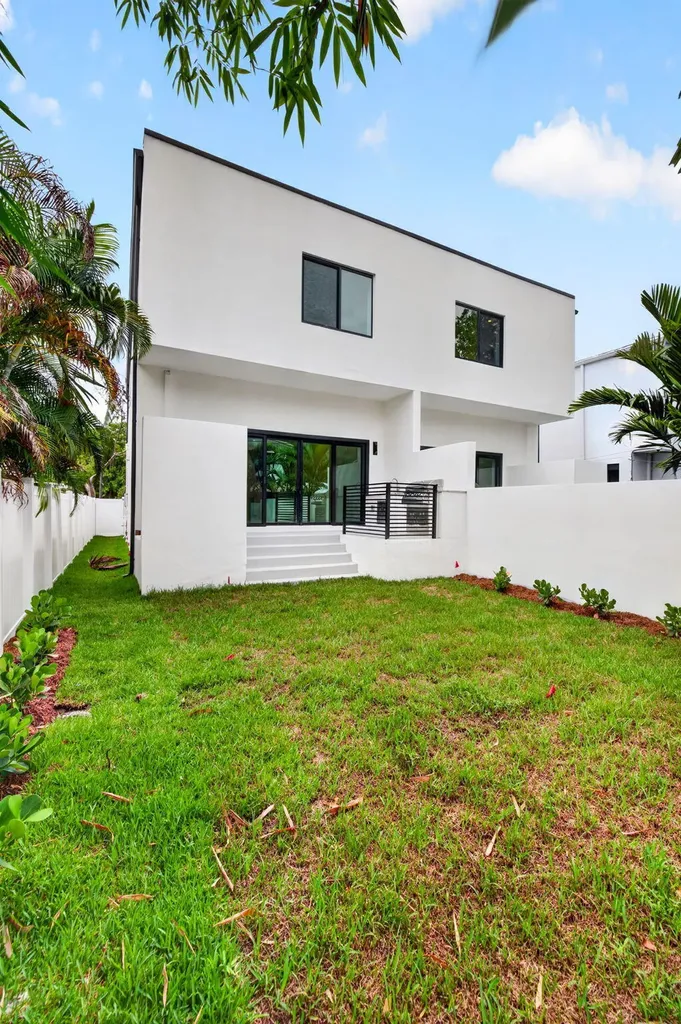 507 SW 11th Street Fort Lauderdale FL 33315