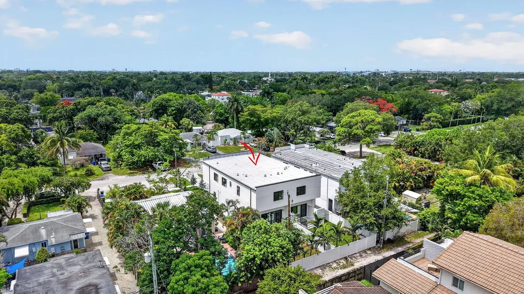 507 SW 11th Street Fort Lauderdale FL 33315