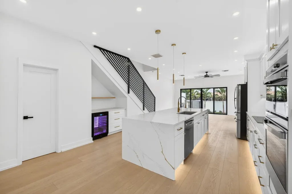 507 SW 11th Street Fort Lauderdale FL 33315