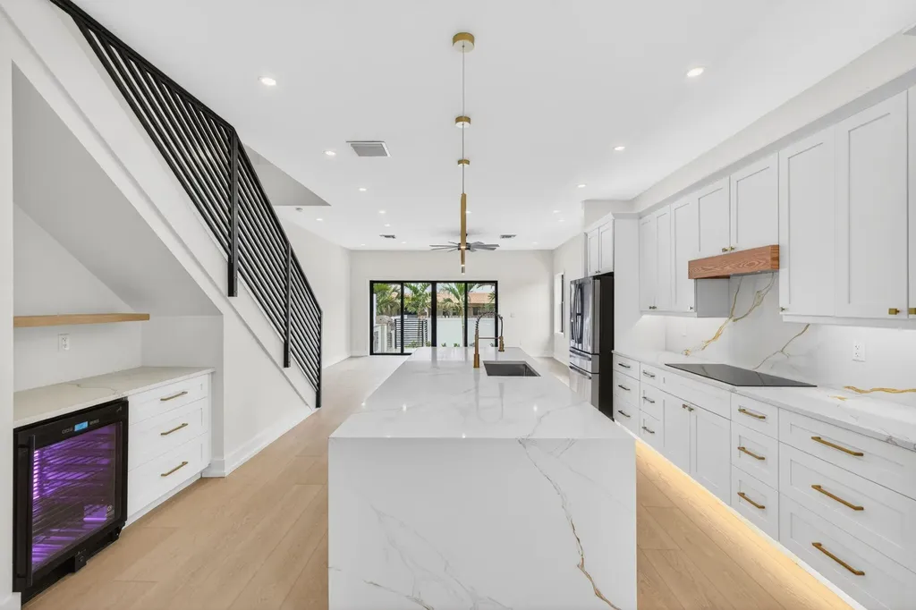 507 SW 11th Street Fort Lauderdale FL 33315