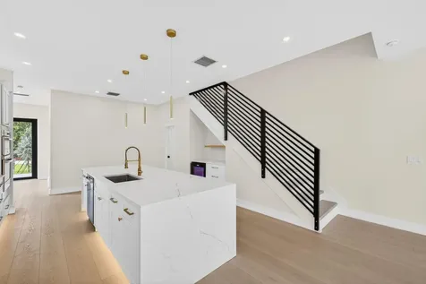 507 SW 11th Street Fort Lauderdale FL 33315