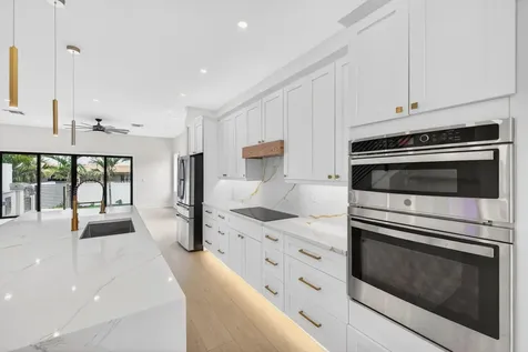 507 SW 11th Street Fort Lauderdale FL 33315
