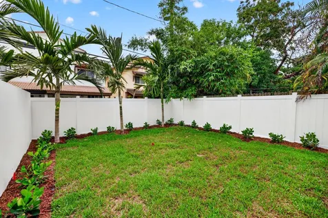 507 SW 11th Street Fort Lauderdale FL 33315