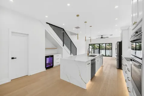 507 SW 11th Street Fort Lauderdale FL 33315