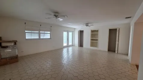 2000 N 31st Avenue Hollywood FL 33021