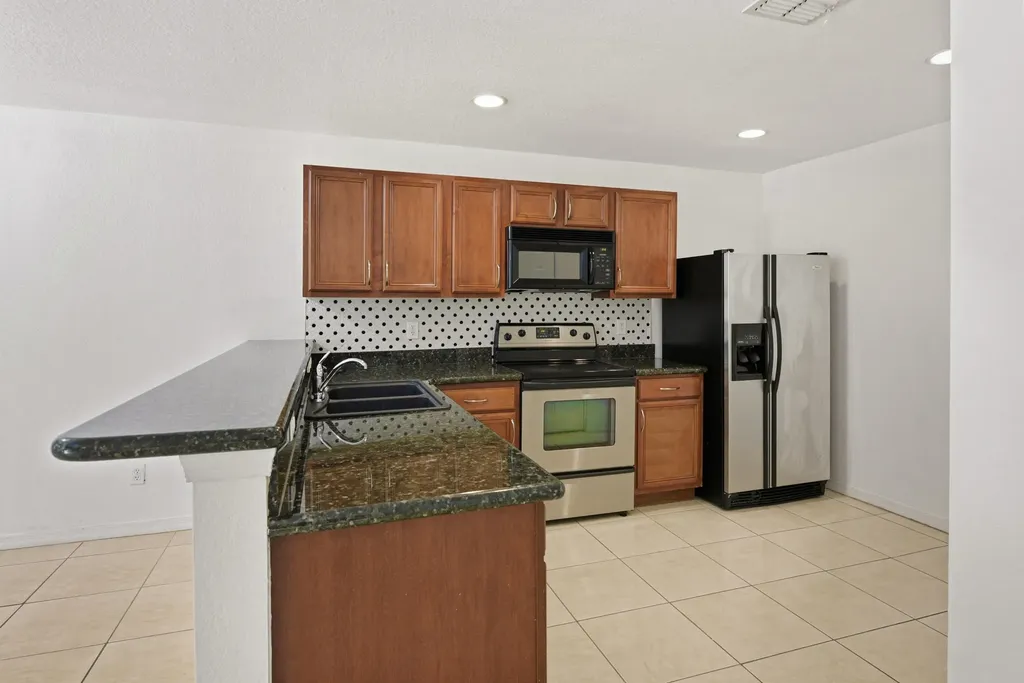 2257 SW Marshfield Court Port St Lucie FL 34953