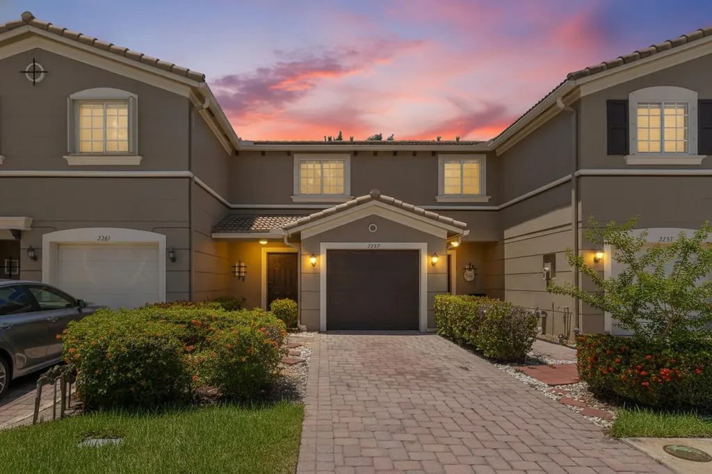 2257 SW Marshfield Court Port St Lucie FL 34953