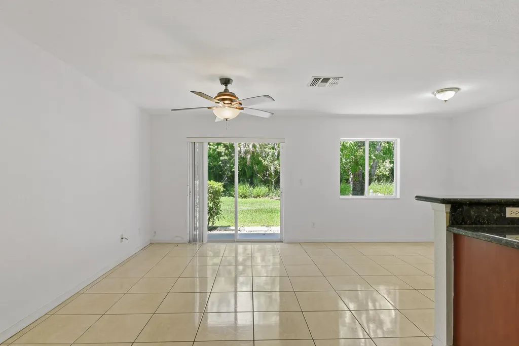 2257 SW Marshfield Court Port St Lucie FL 34953