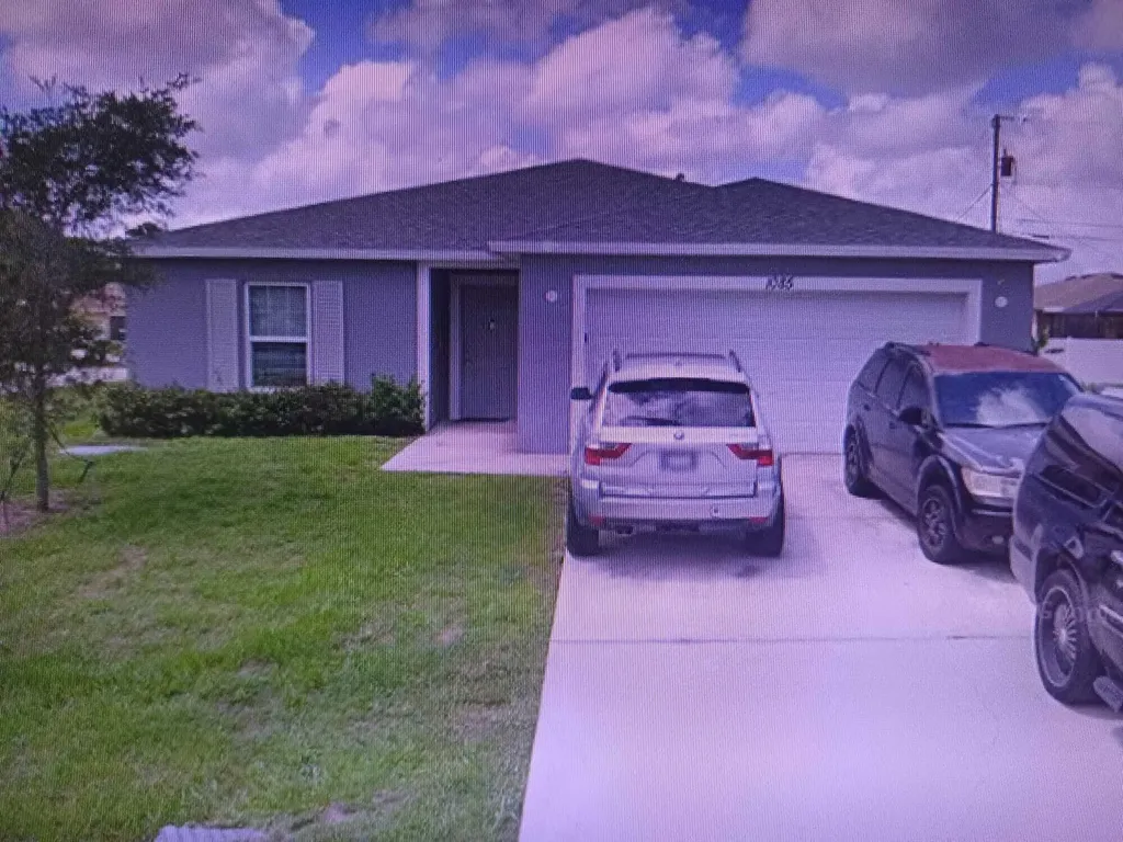 1085 SW Firestone Avenue Port St Lucie FL 34953