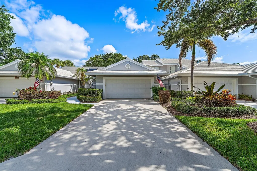 2387 SW Foxpoint Way Palm City FL 34990