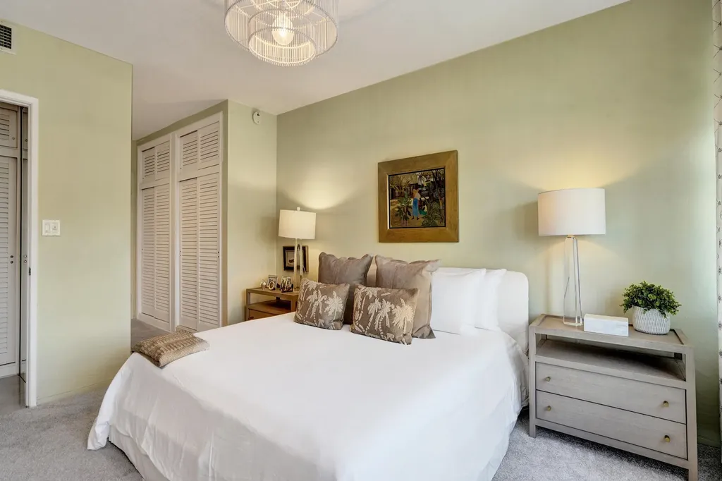 3300 NE 36th Street Fort Lauderdale FL 33308