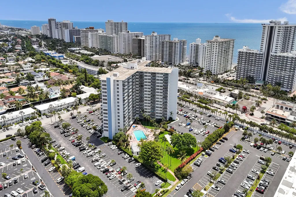 3300 NE 36th Street Fort Lauderdale FL 33308