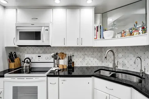 3300 NE 36th Street Fort Lauderdale FL 33308