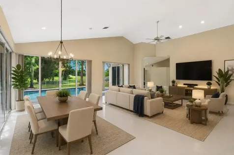 1500 W Lacosta Drive W Pembroke Pines FL 33027