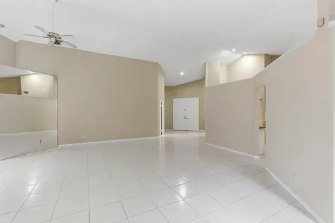 1500 W Lacosta Drive W Pembroke Pines FL 33027
