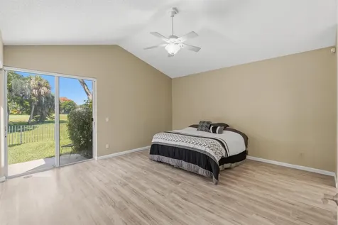 1500 W Lacosta Drive W Pembroke Pines FL 33027