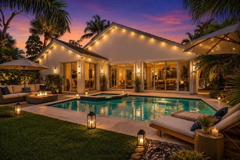 1500 W Lacosta Drive W Pembroke Pines FL 33027