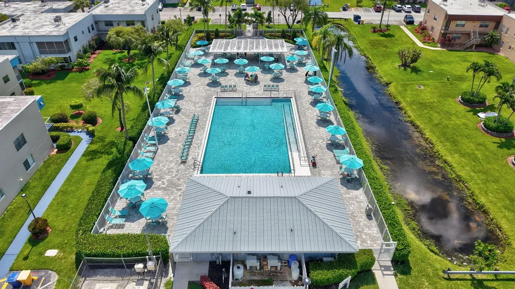 265 Burgundy Delray Beach FL 33484