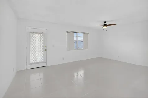 265 Burgundy Delray Beach FL 33484