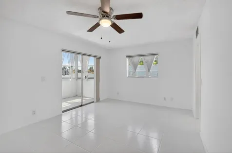 265 Burgundy Delray Beach FL 33484