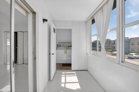 265 Burgundy Delray Beach FL 33484