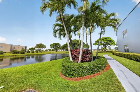 265 Burgundy Delray Beach FL 33484
