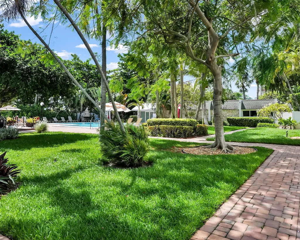 801 S Federal Highway Pompano Beach FL 33062