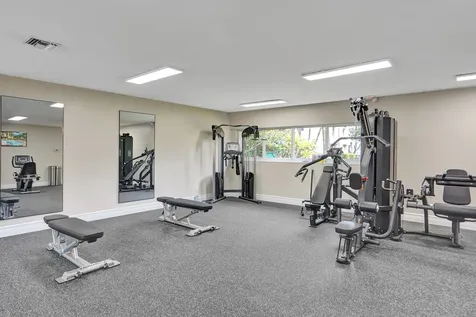801 S Federal Highway Pompano Beach FL 33062
