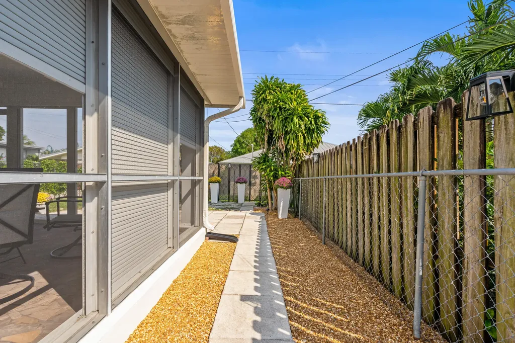 1428 N M Street Lake Worth FL 33460