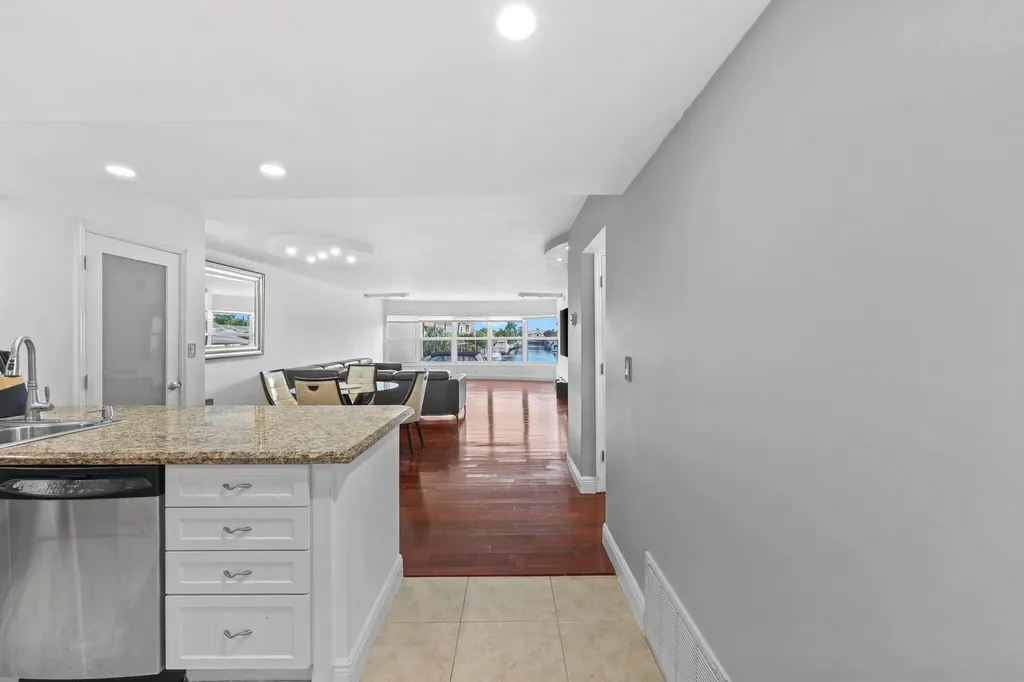 3121 NE 51st Street Fort Lauderdale FL 33308