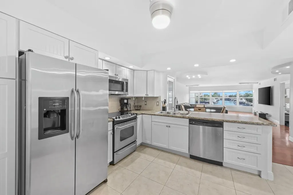 3121 NE 51st Street Fort Lauderdale FL 33308