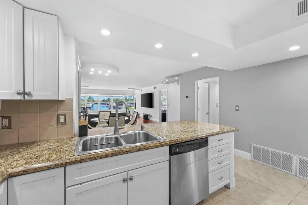 3121 NE 51st Street Fort Lauderdale FL 33308