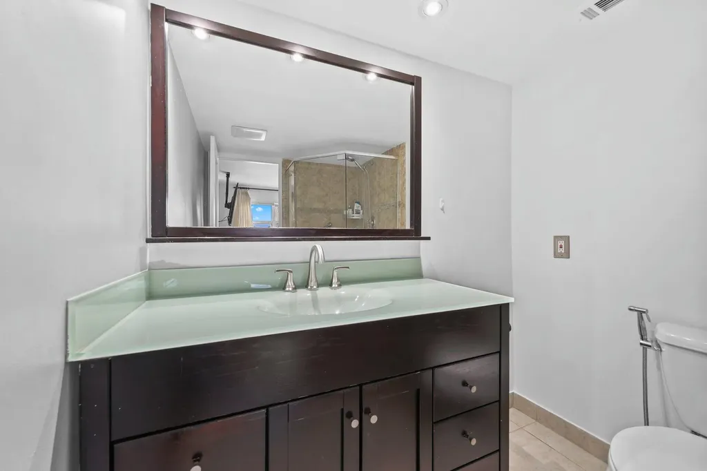 3121 NE 51st Street Fort Lauderdale FL 33308