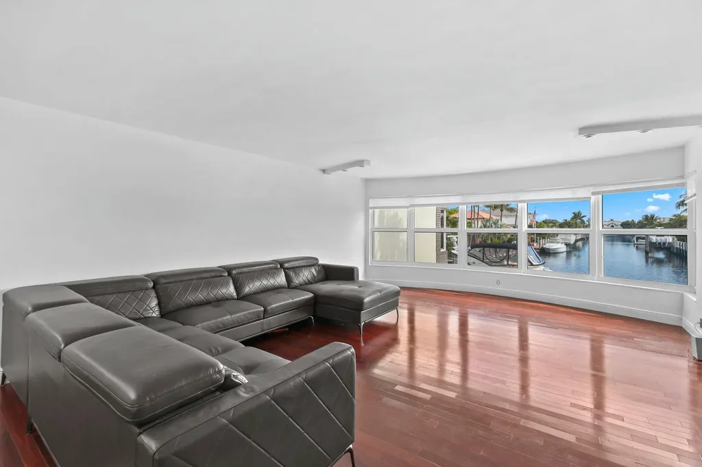 3121 NE 51st Street Fort Lauderdale FL 33308