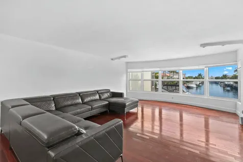 3121 NE 51st Street Fort Lauderdale FL 33308